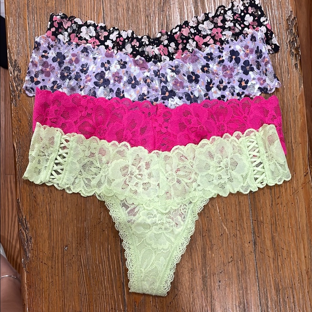 Floral and Lace Panty Set